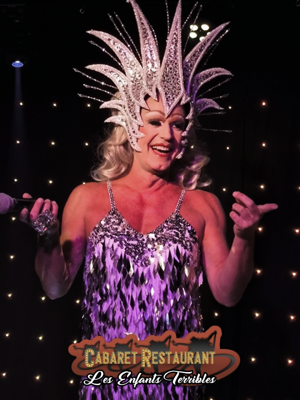 Betty Balcon meneuse de revue cabaret Normandie